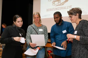 Teilnehmer*innen des Netzwerktreffens Bildungsberatung Freiburg 2025 Teilnehmer*innen des Netzwerktreffens Bildungsberatung Freiburg 2025