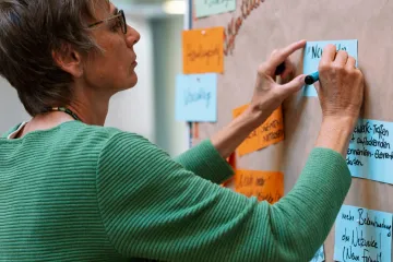 Teilnehmer*innen beim Netzwerktreffen Bildungsberatung Freiburg 2025 Teilnehmer*innen beim Netzwerktreffen Bildungsberatung Freiburg 2025